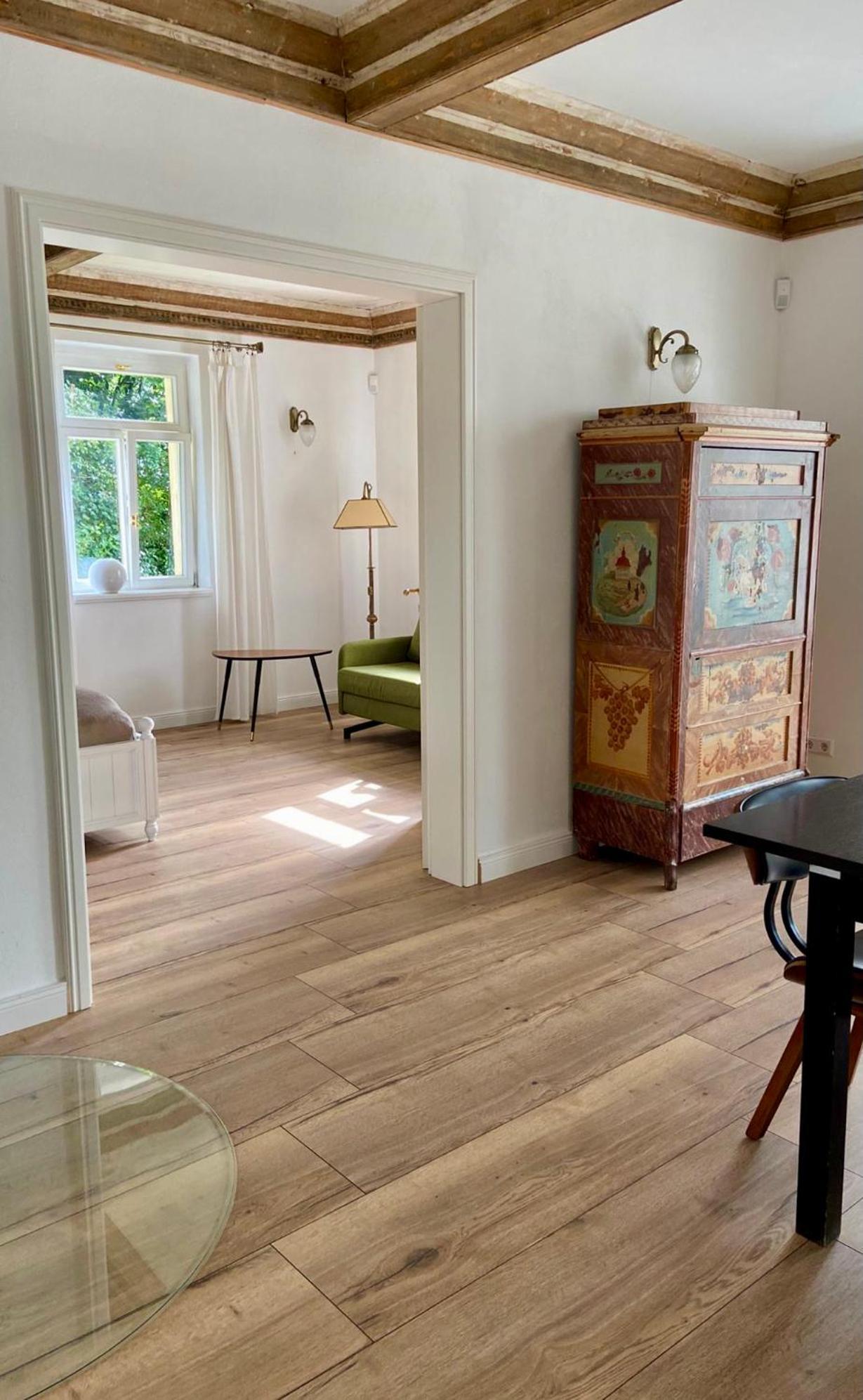 Apartment Wundervolle Im Elbhang Von Loschwitz